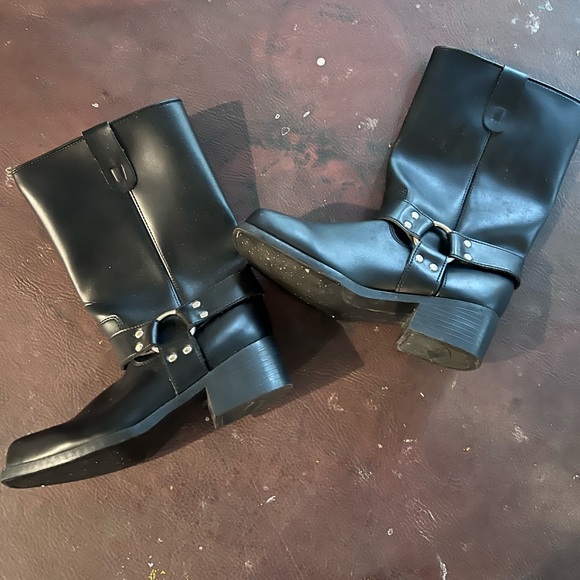 ramrods Shoes - Ramrods heeled biker boots size 8